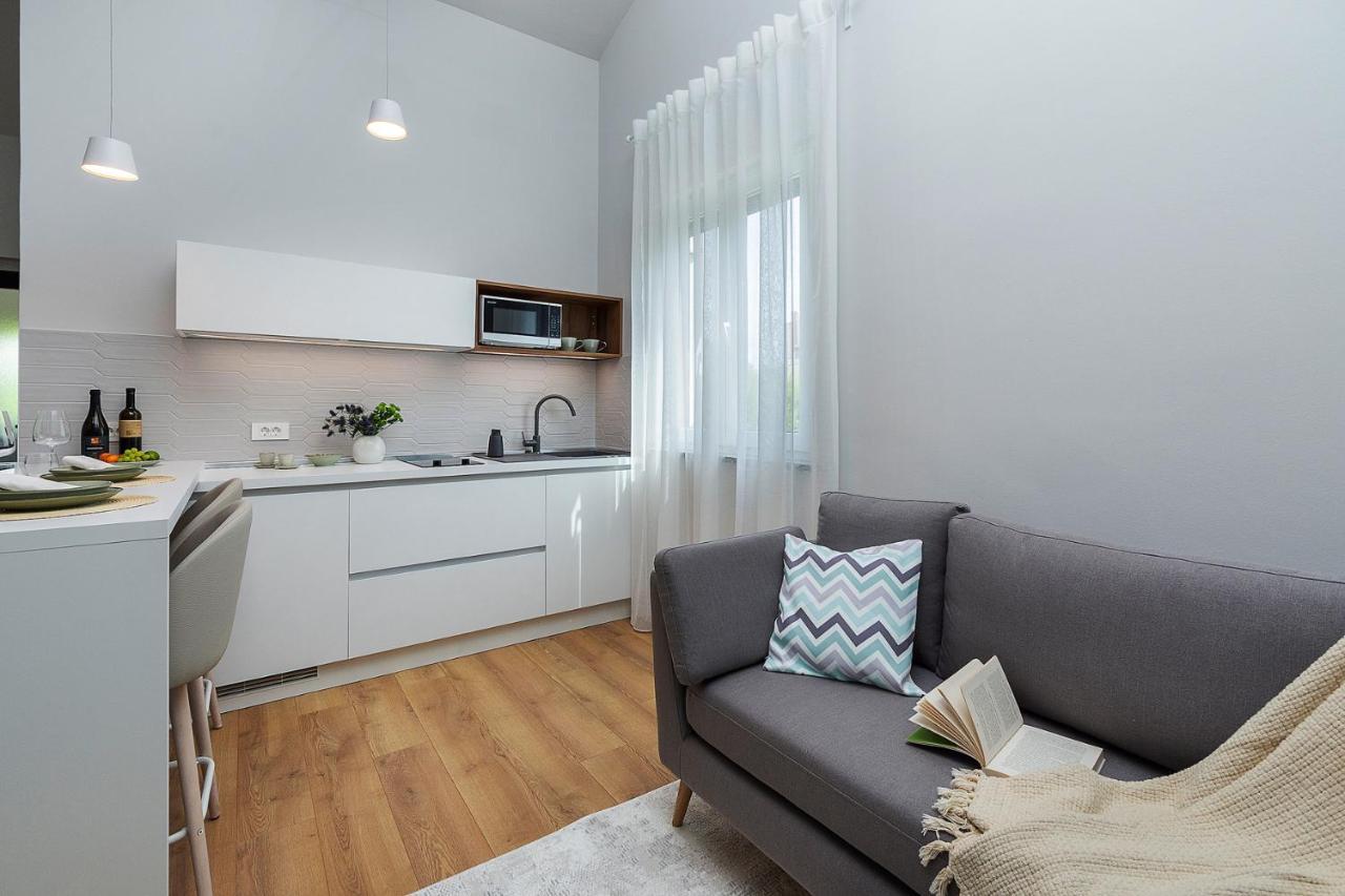 The Sunset Apartment